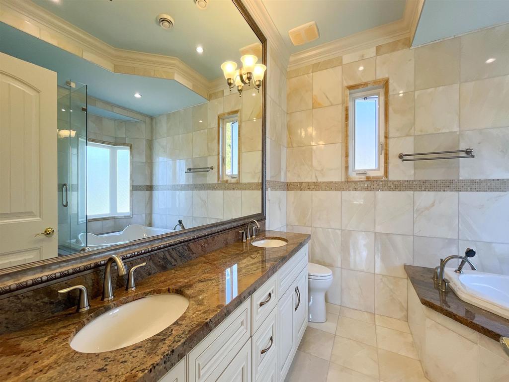 Listing Image for R3086293