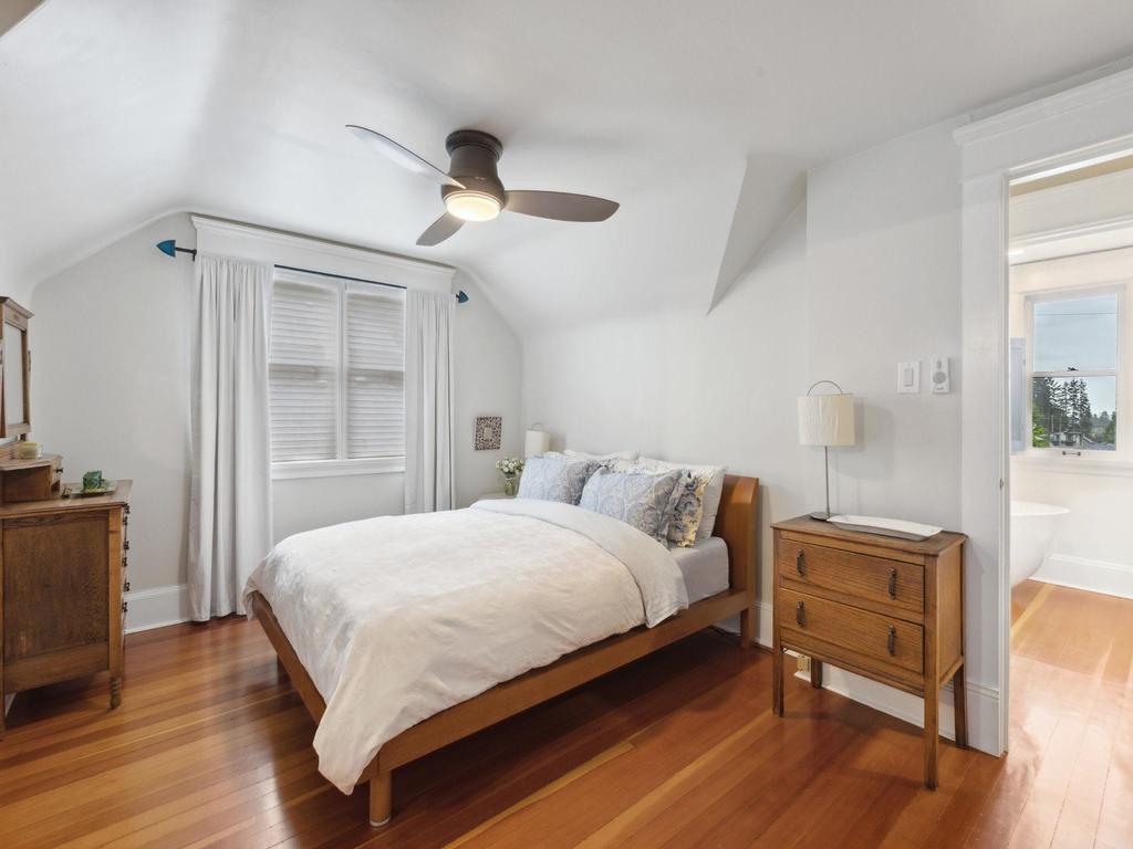 Listing Image for R3086337