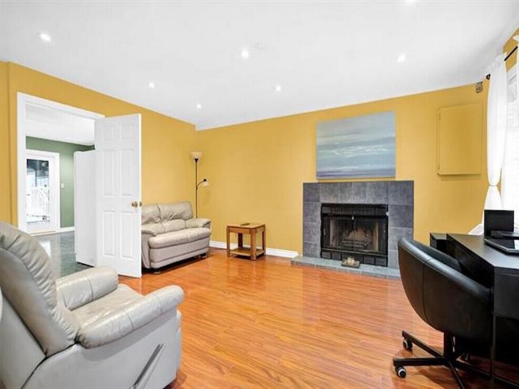 Listing Image for R3086360