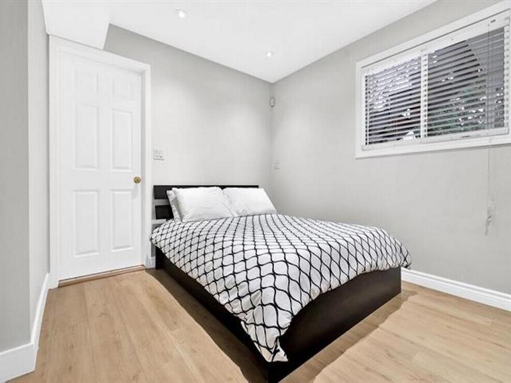 Listing Image for R3086360