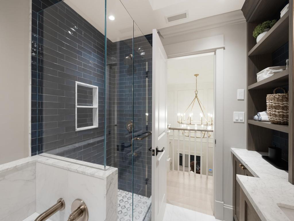 Listing Image for R3086381