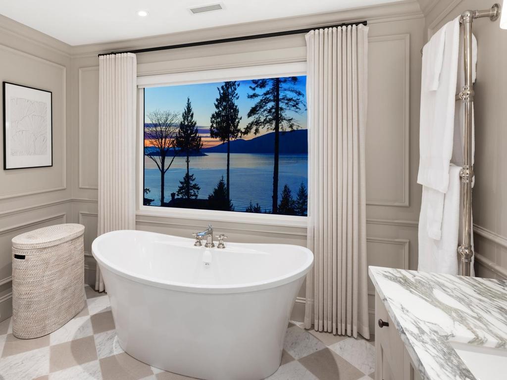 Listing Image for R3086381