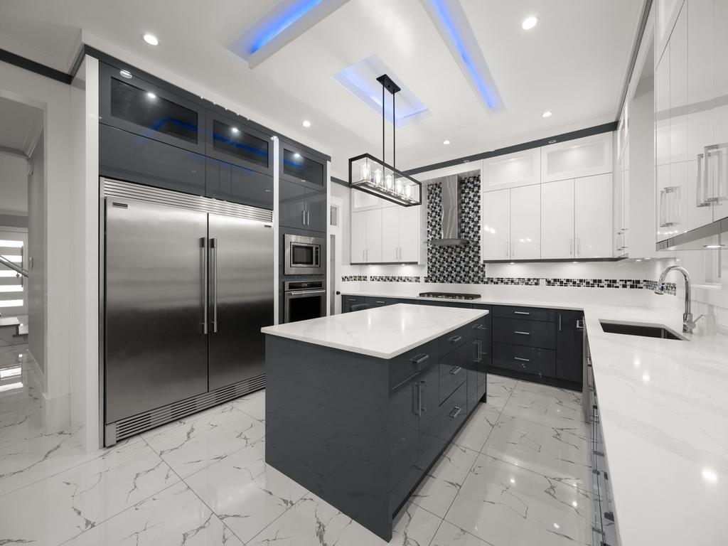 Listing Image for R3086397