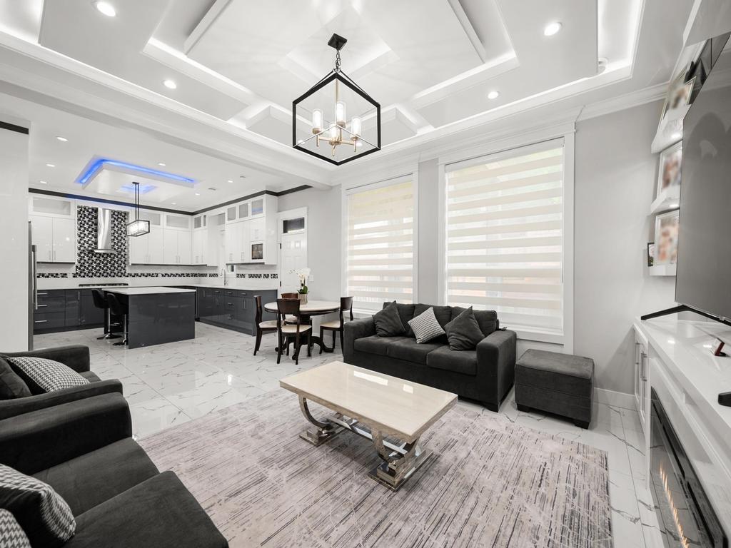 Listing Image for R3086397