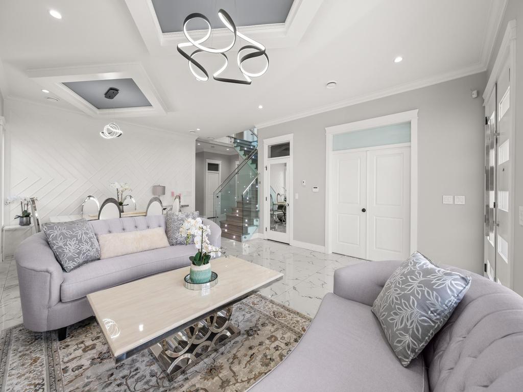 Listing Image for R3086397