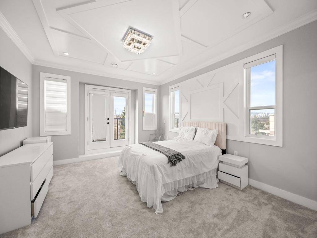 Listing Image for R3086397