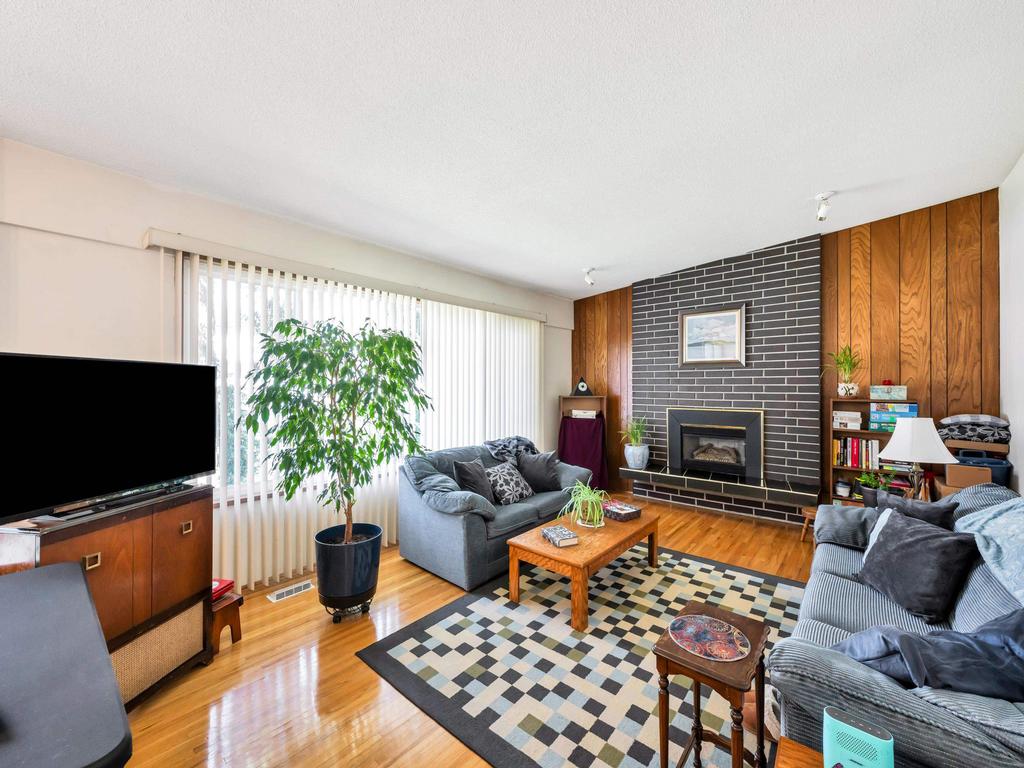 Listing Image for R3086405