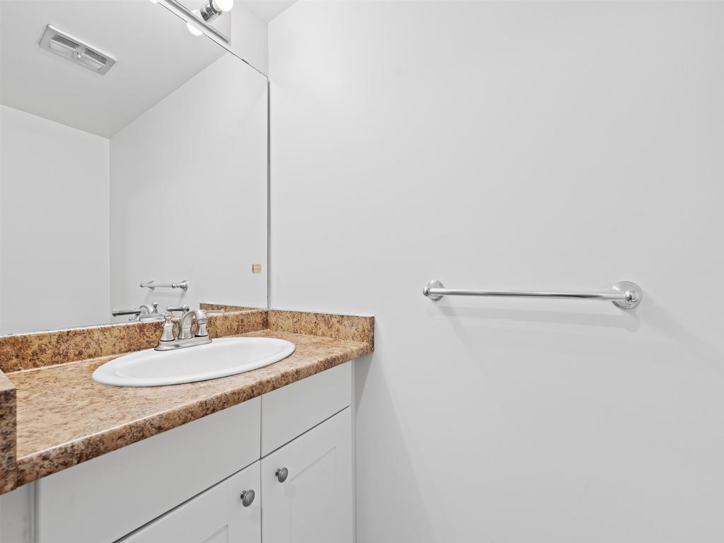 Listing Image for R3086426