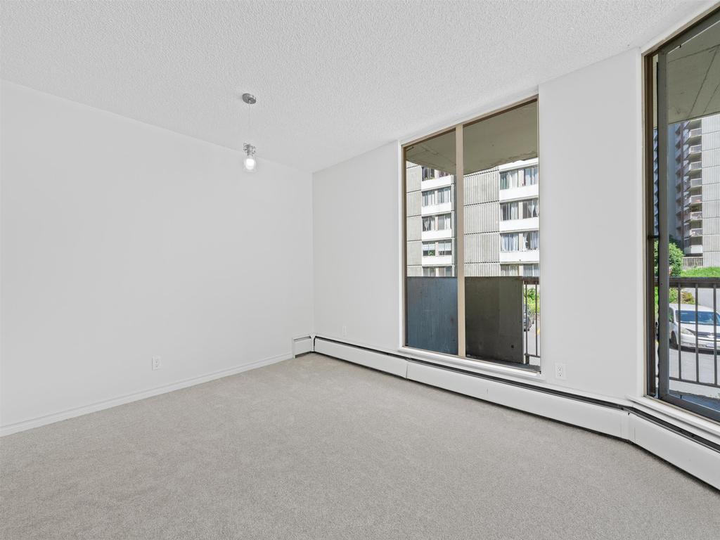 Listing Image for R3086426