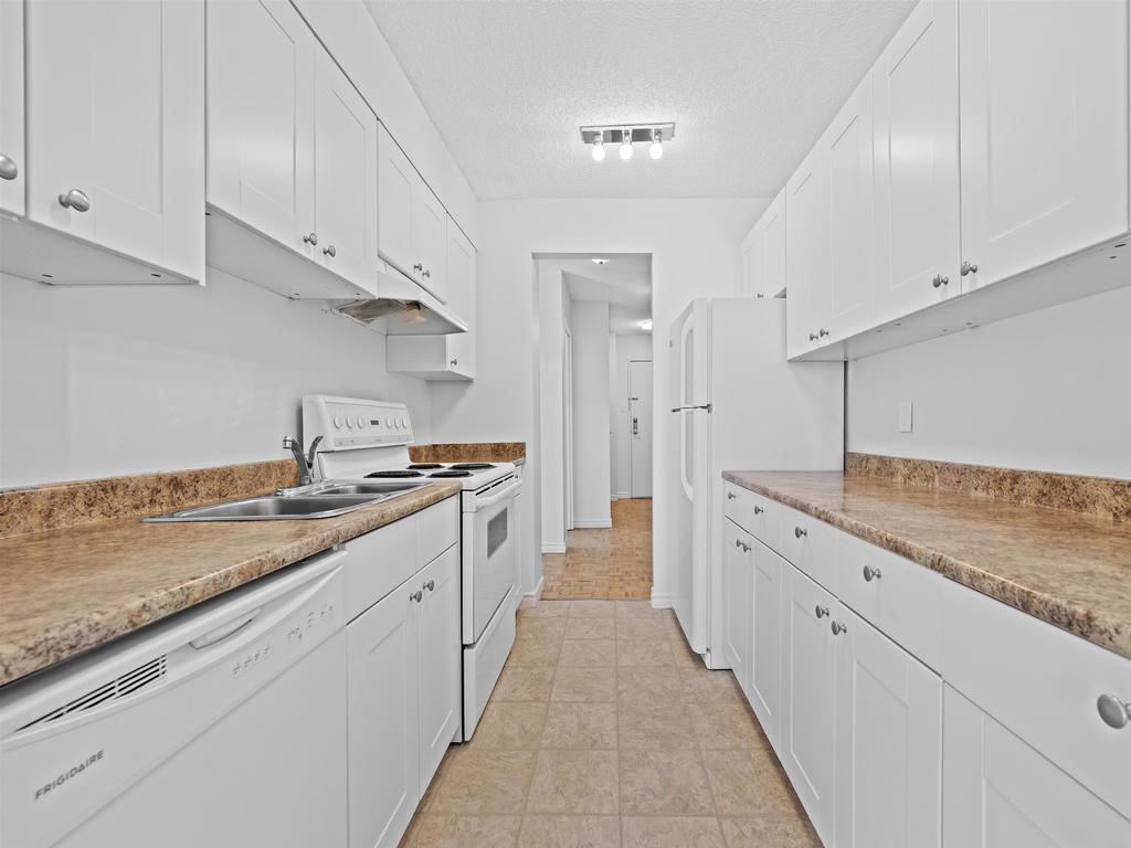 Listing Image for R3086426