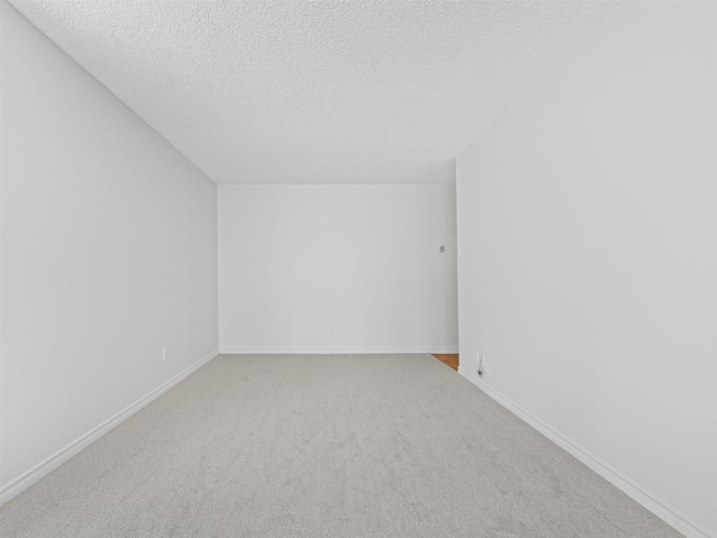 Listing Image for R3086426