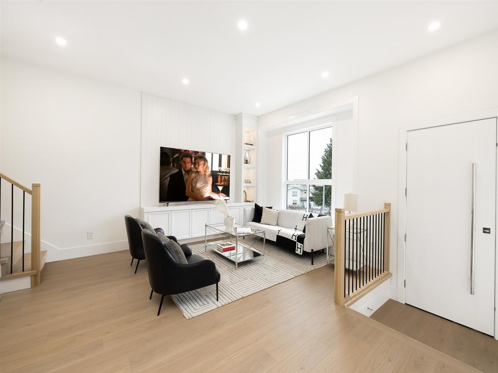 Listing Image for R3086438