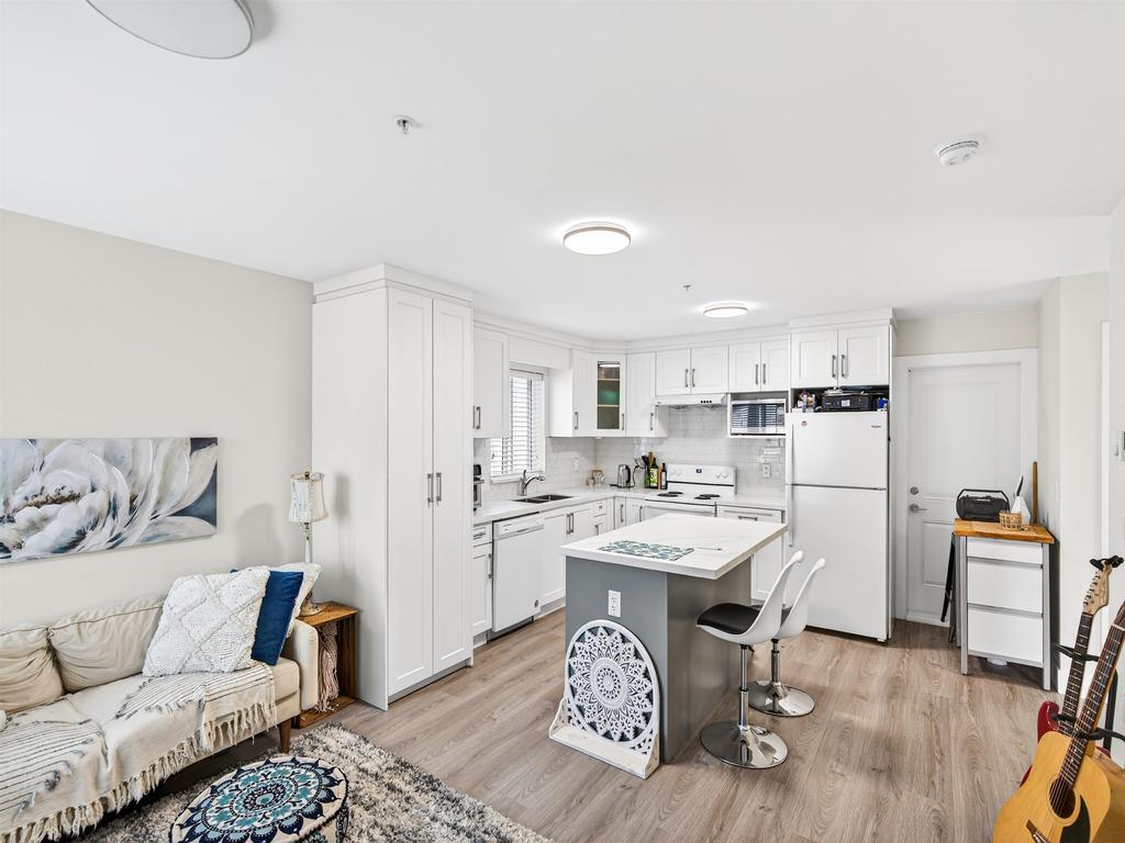 Listing Image for R3086455