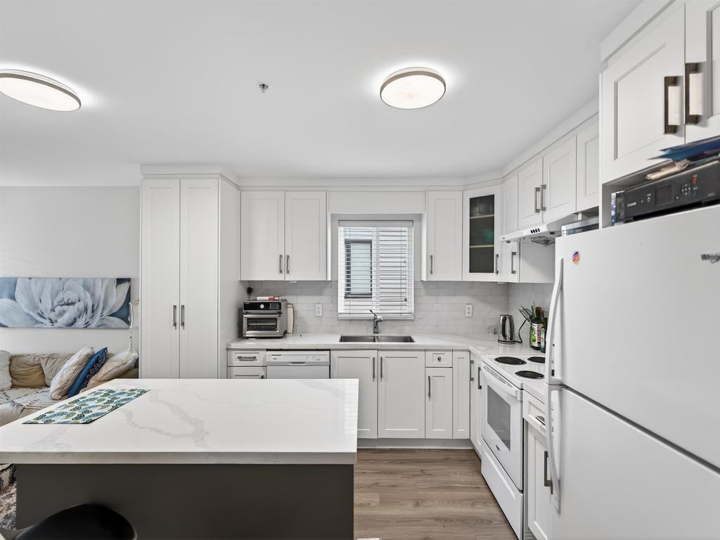 Listing Image for R3086455