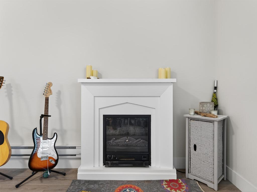 Listing Image for R3086455