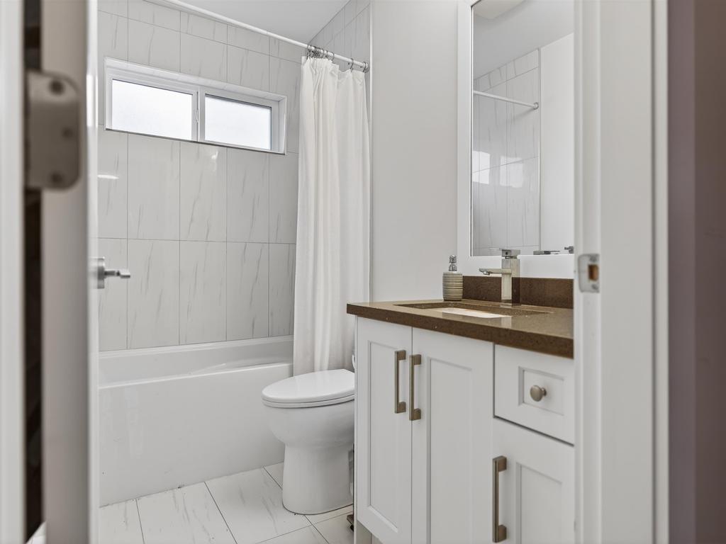 Listing Image for R3086455