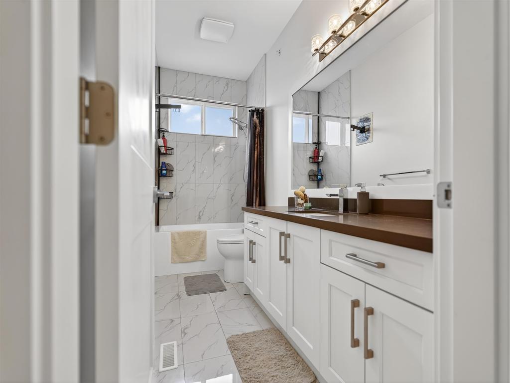 Listing Image for R3086455