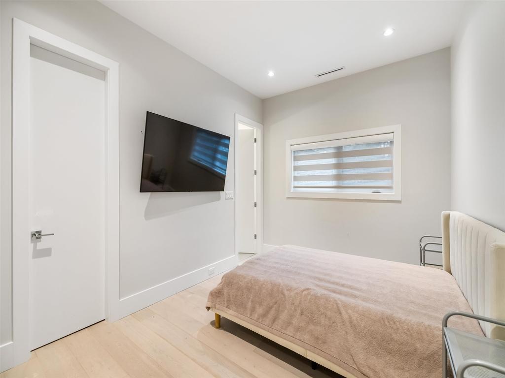 Listing Image for R3086496