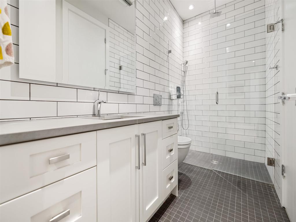 Listing Image for R3086496