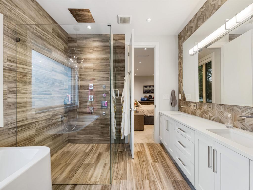 Listing Image for R3086496