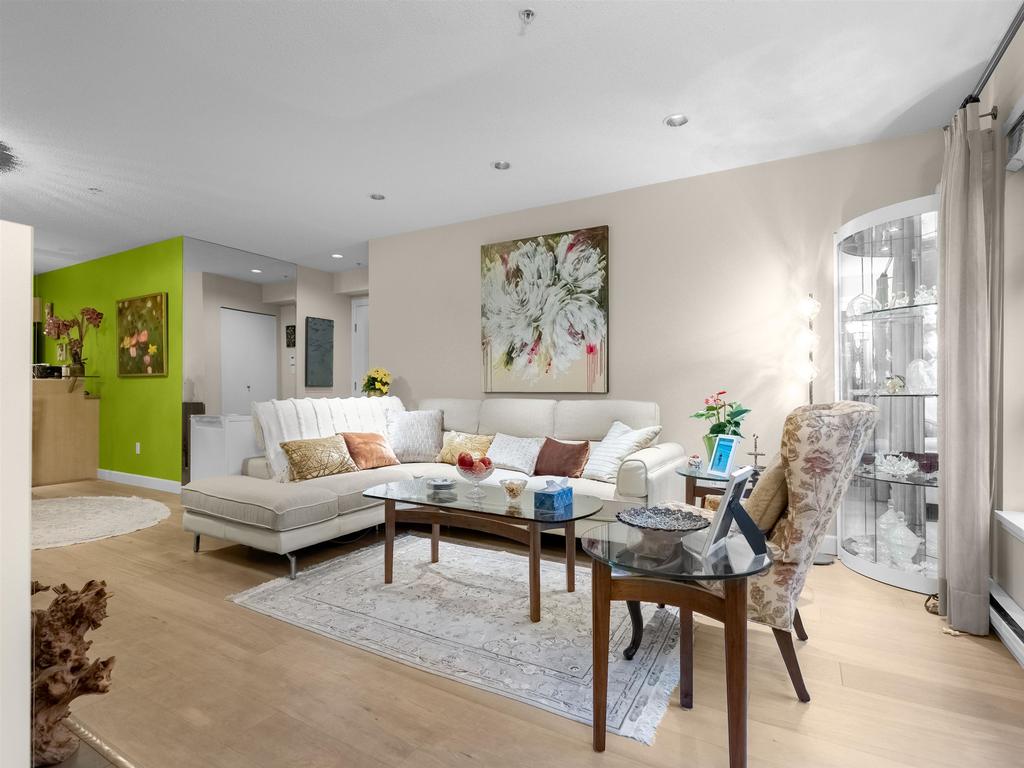 Listing Image for R3086508