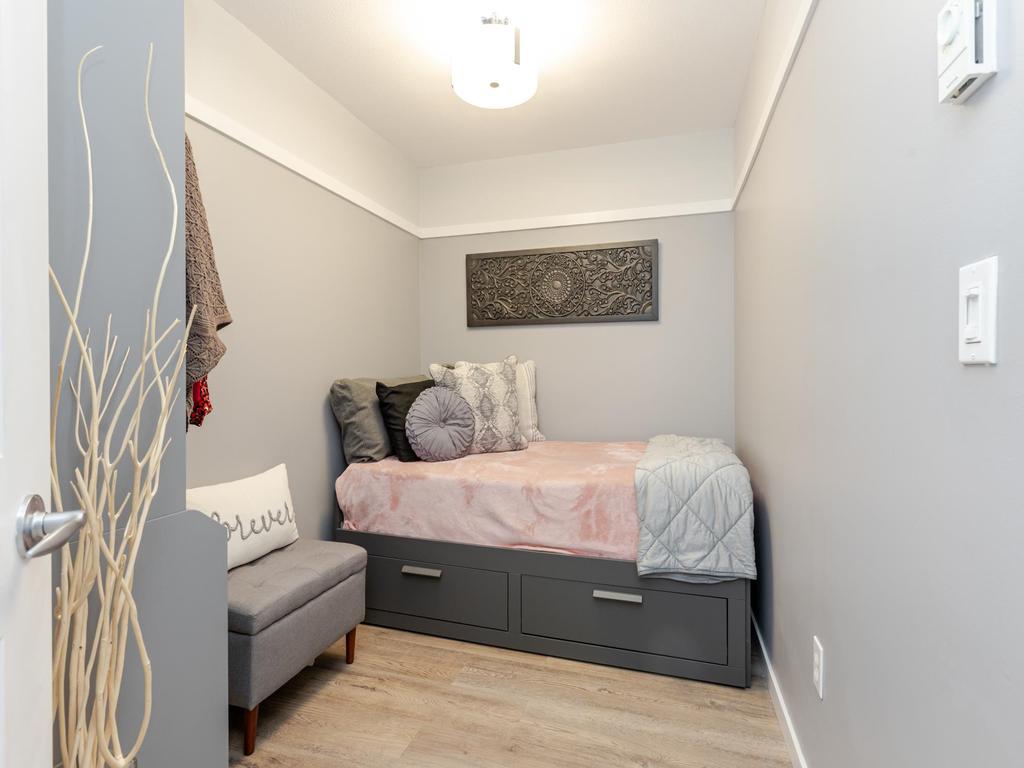 Listing Image for R3086543