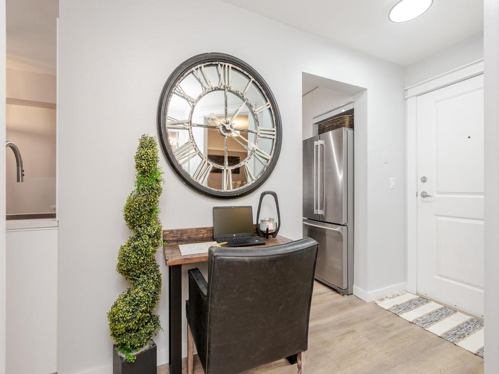 Listing Image for R3086543