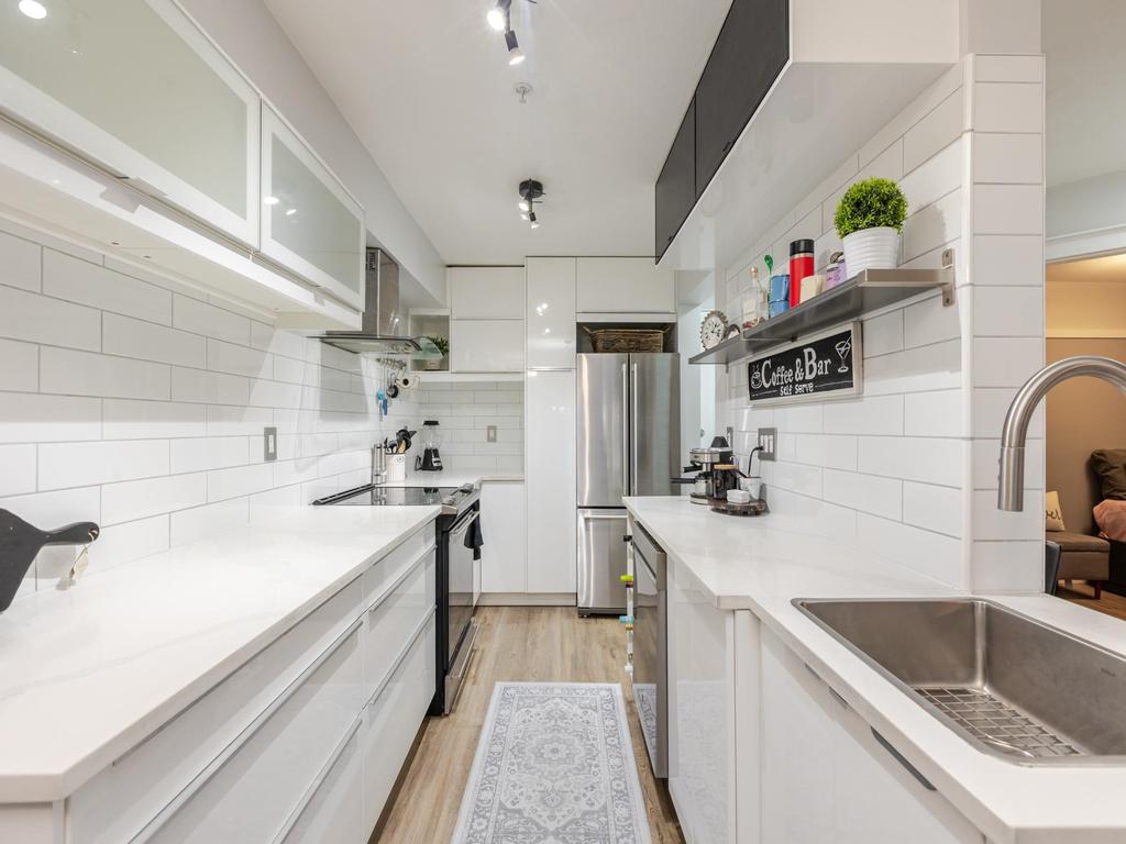 Listing Image for R3086543