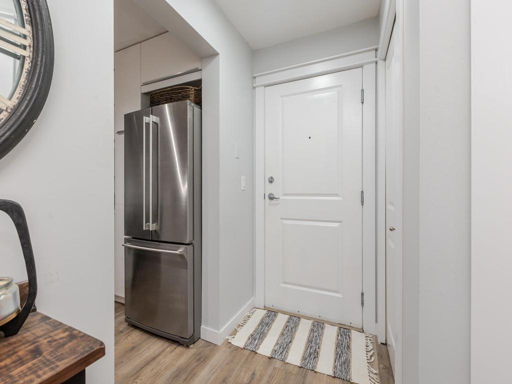 Listing Image for R3086543