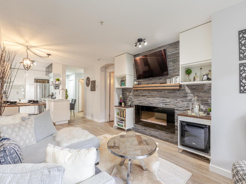 Listing Image for R3086543