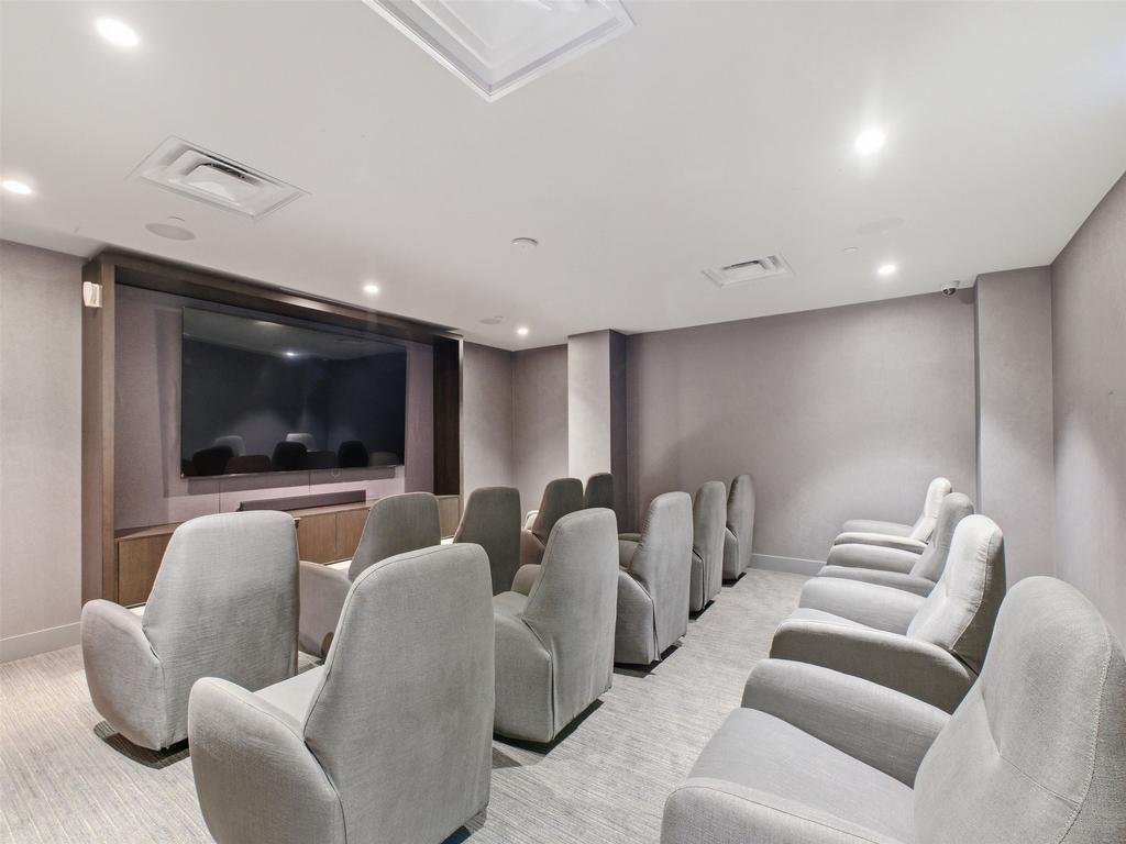 Listing Image for R3086556