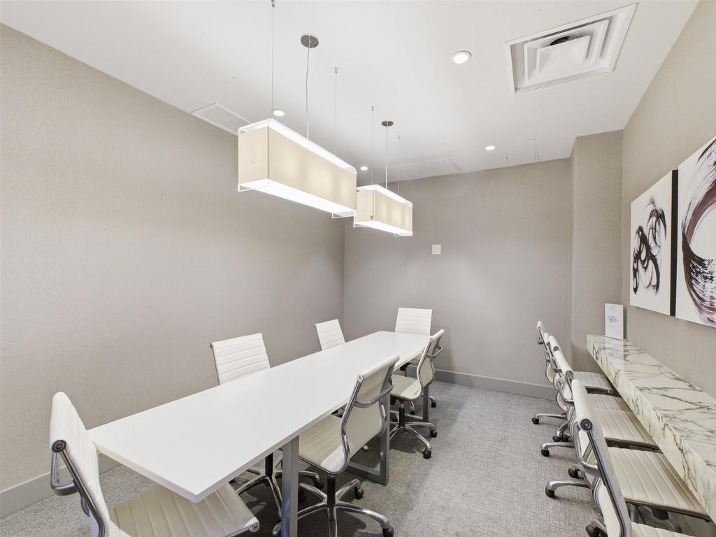 Listing Image for R3086556