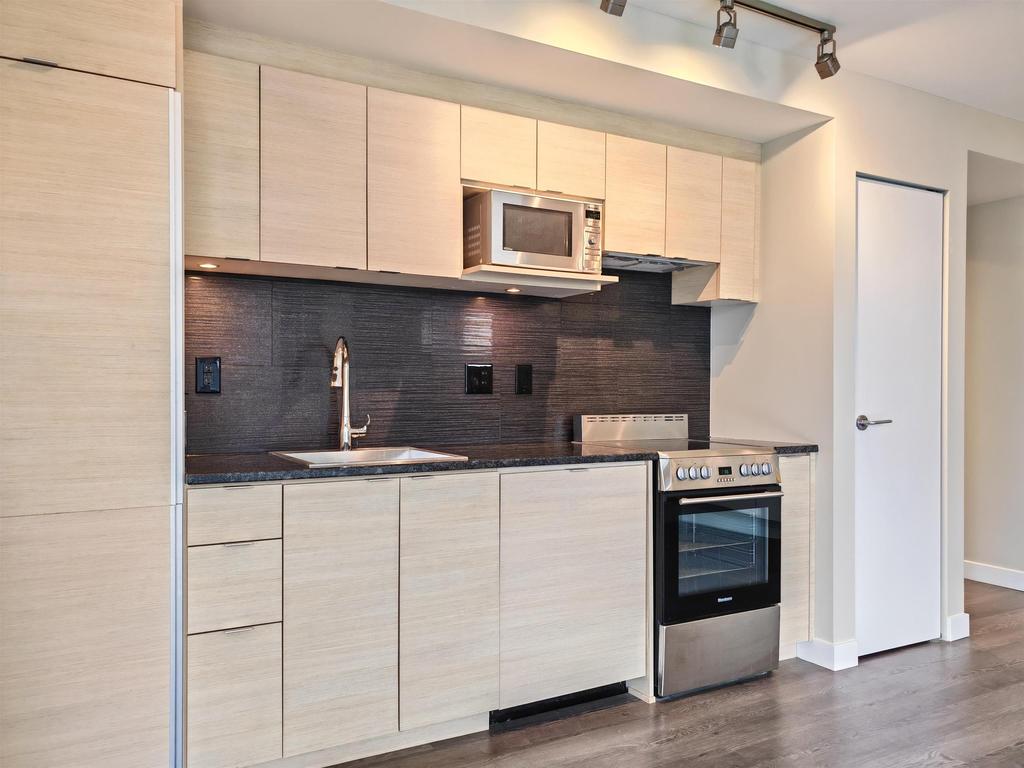 Listing Image for R3086567