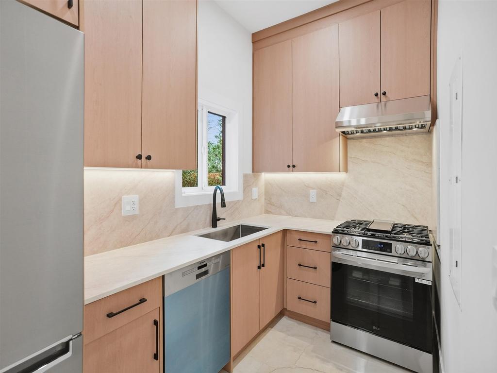 Listing Image for R3086579