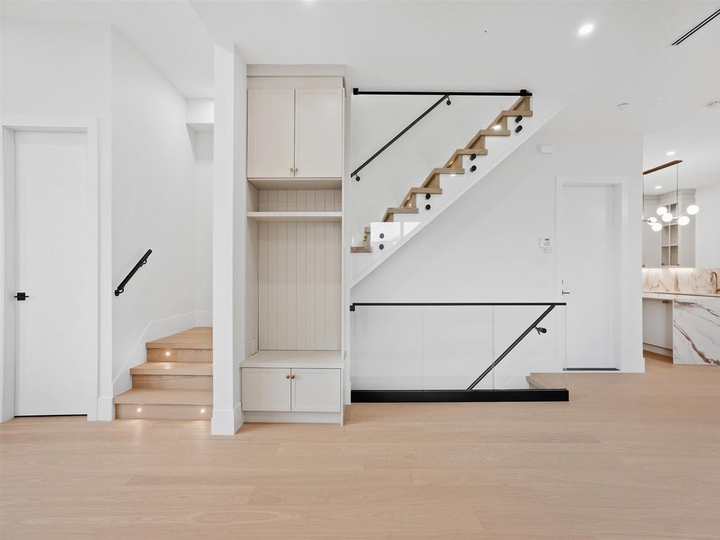 Listing Image for R3086579