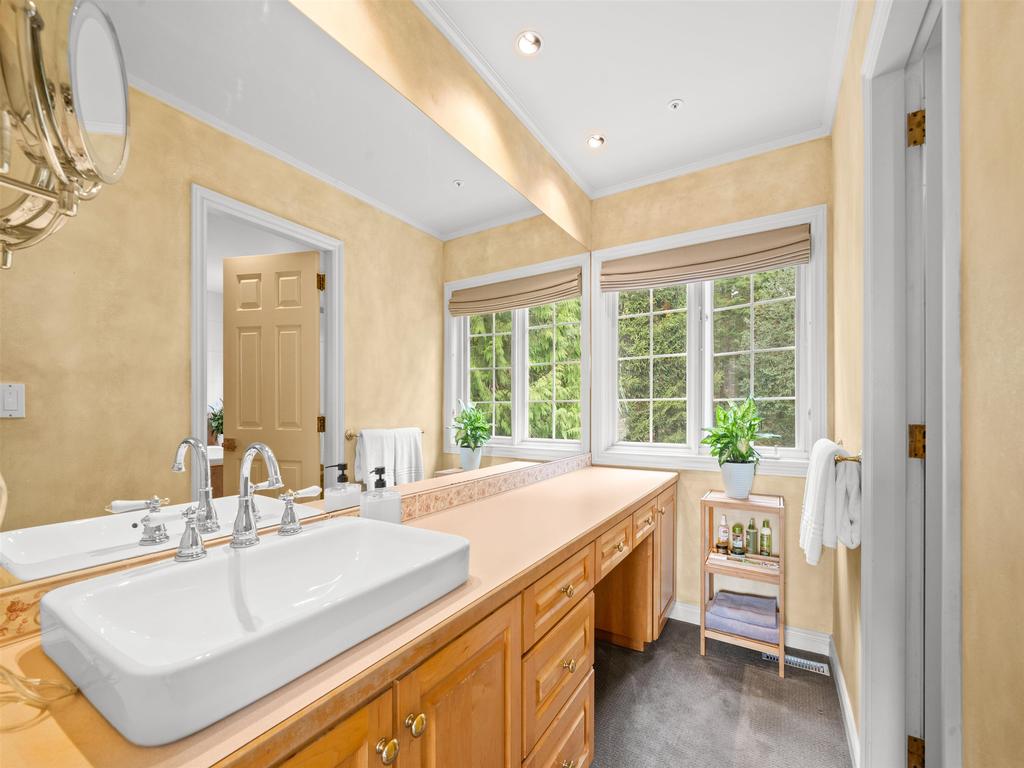 Listing Image for R3086585