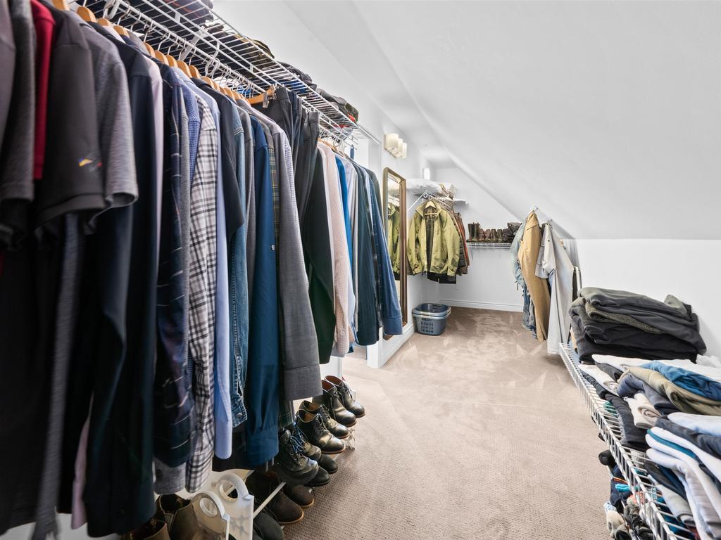 Listing Image for R3086585