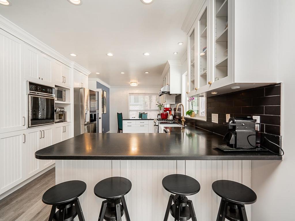 Listing Image for R3086586