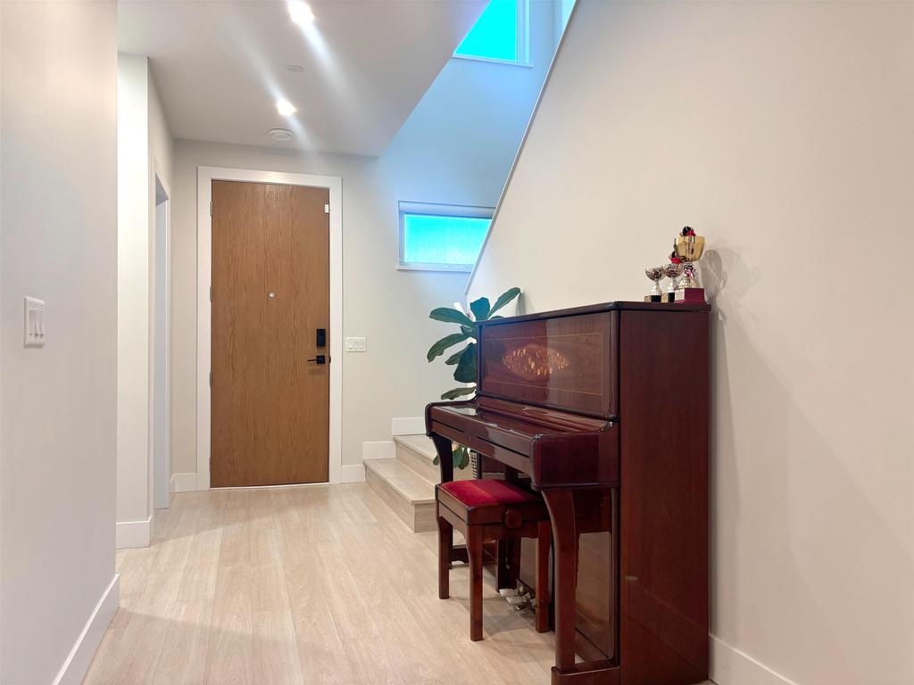 Listing Image for R3086597