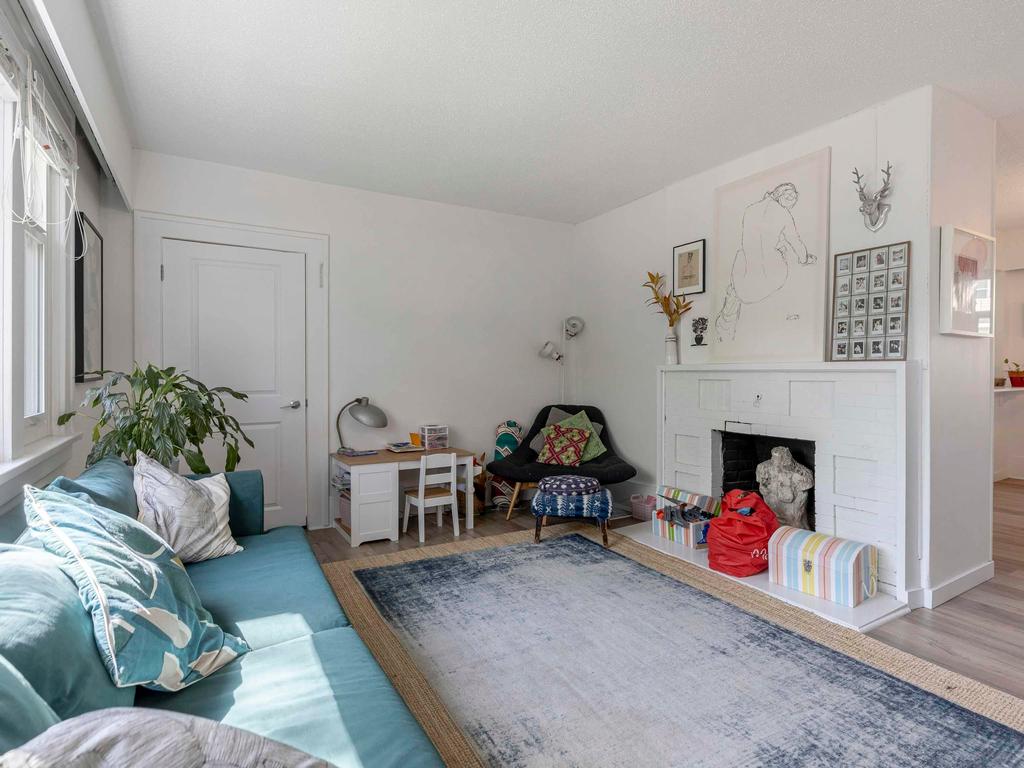 Listing Image for R3086598