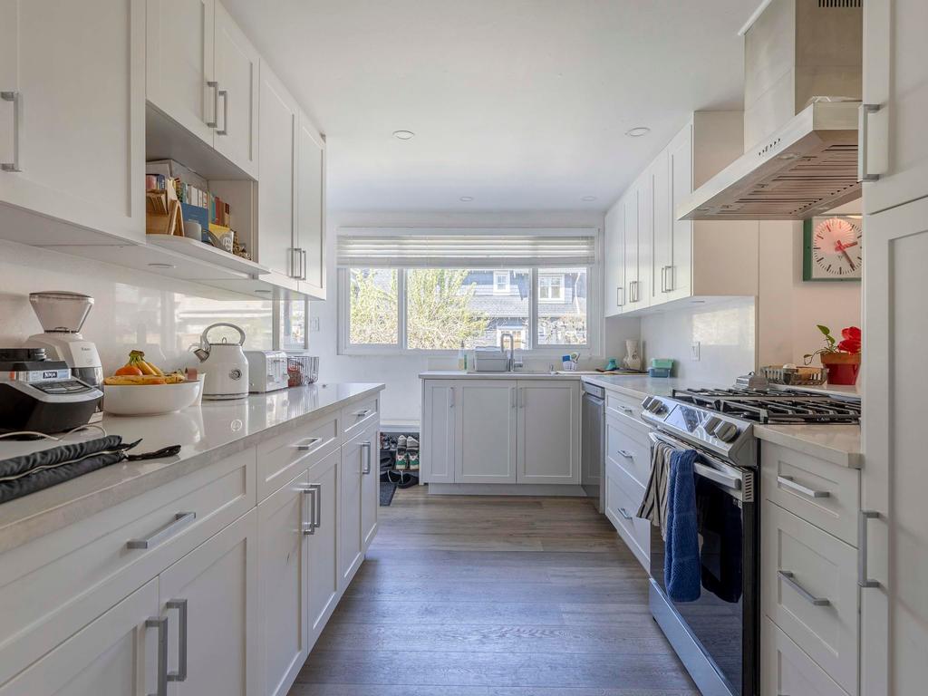 Listing Image for R3086598