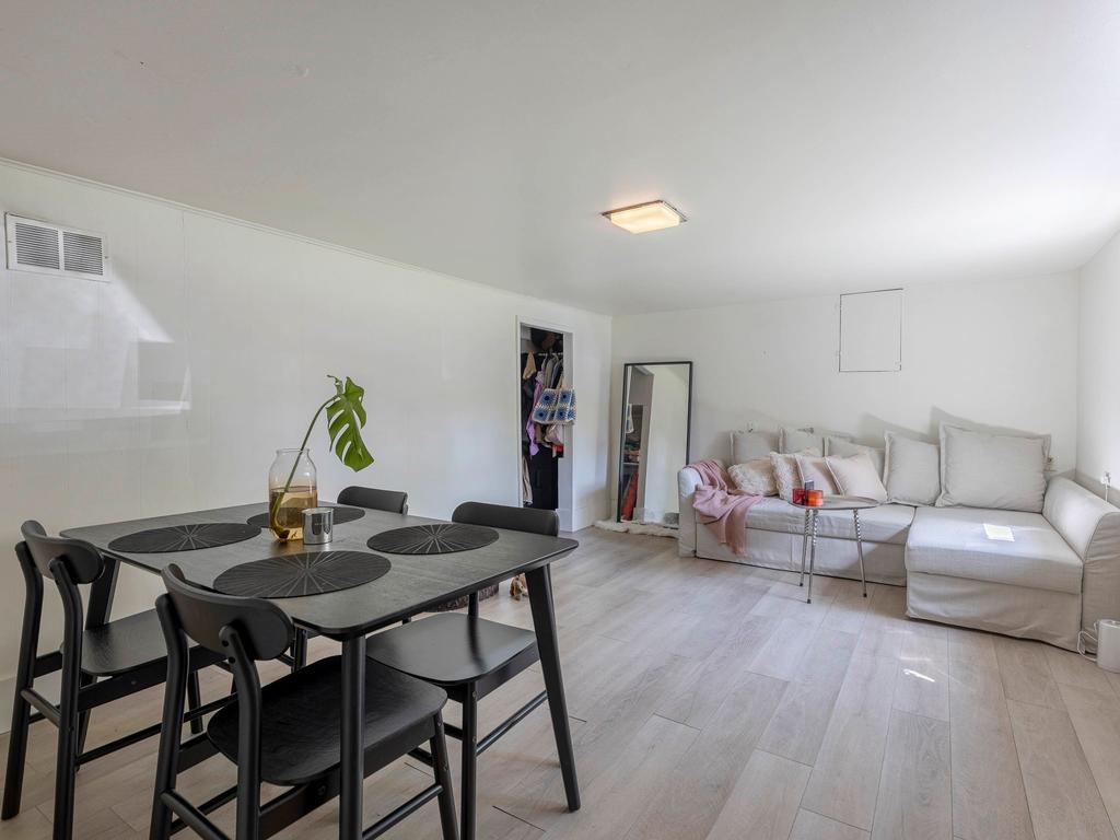 Listing Image for R3086598