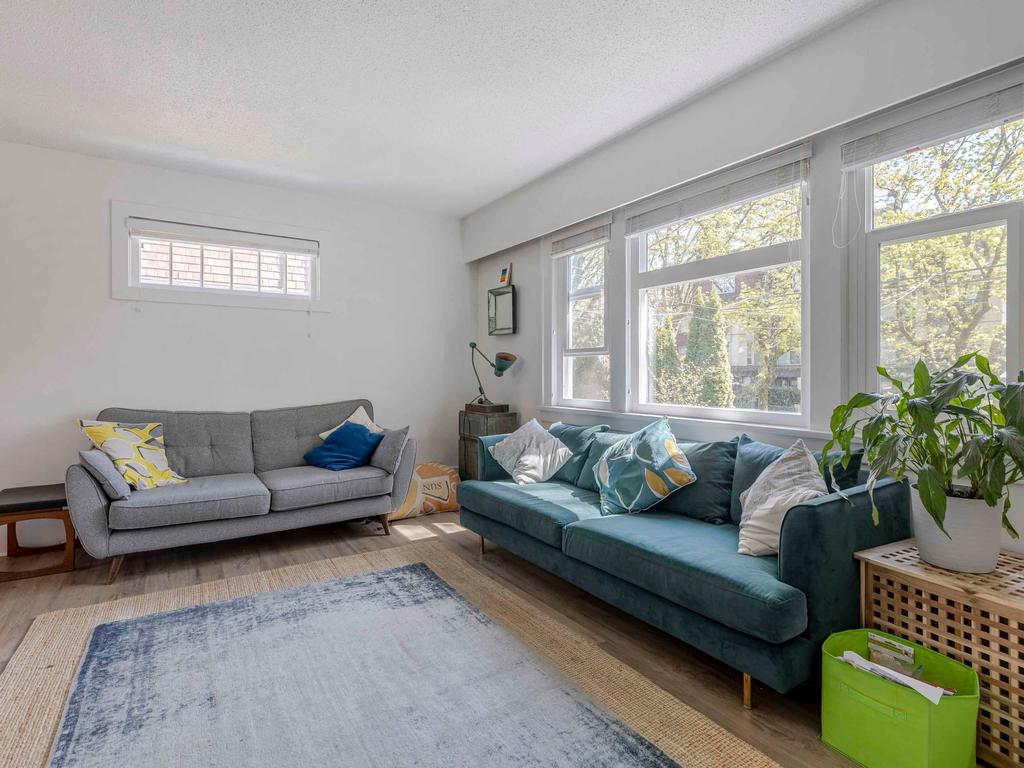 Listing Image for R3086598