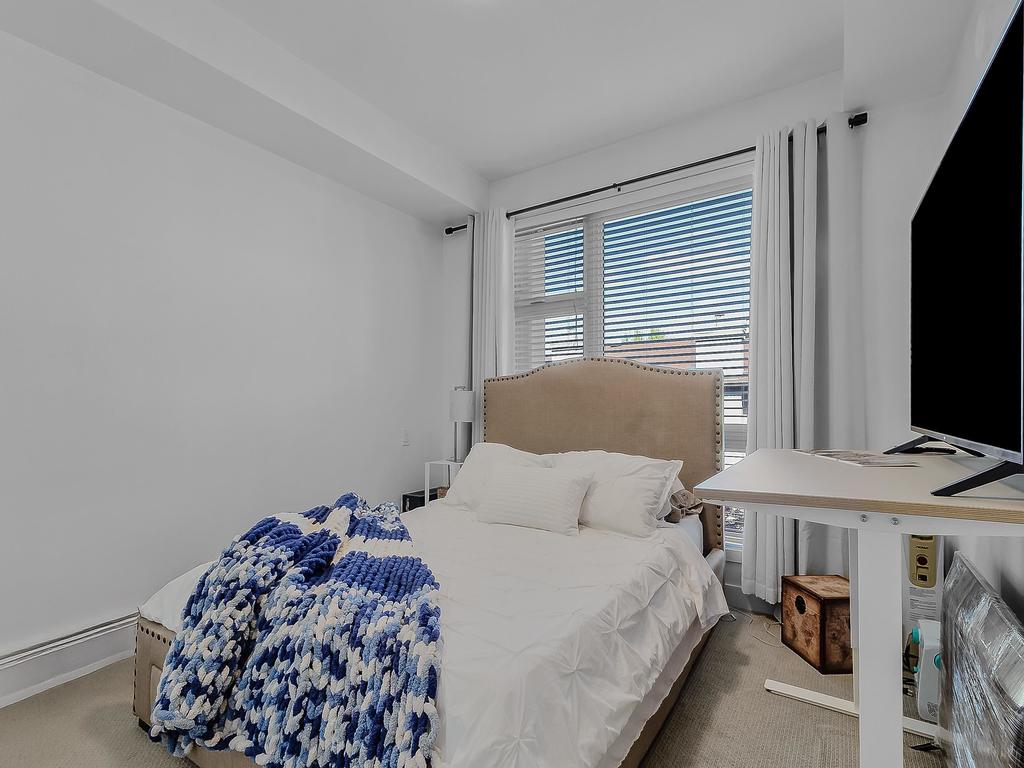 Listing Image for R3086602