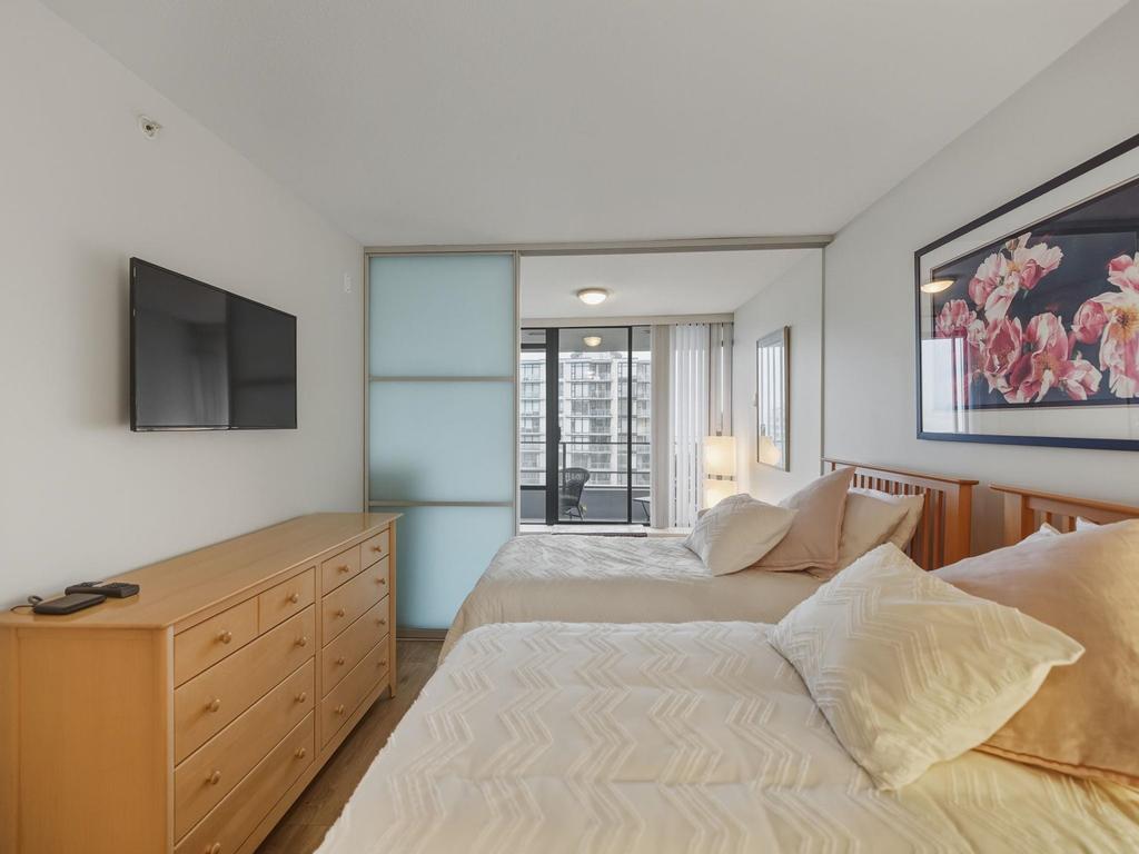 Listing Image for R3086609