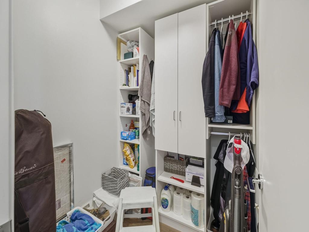 Listing Image for R3086609