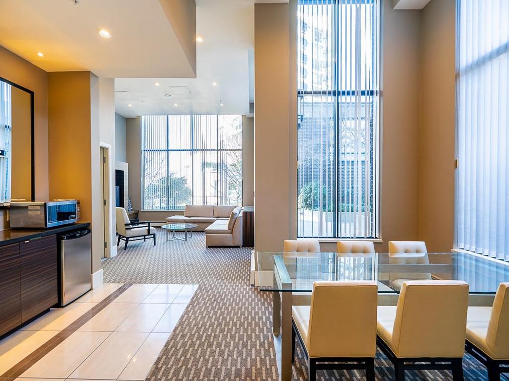 Listing Image for R3086609