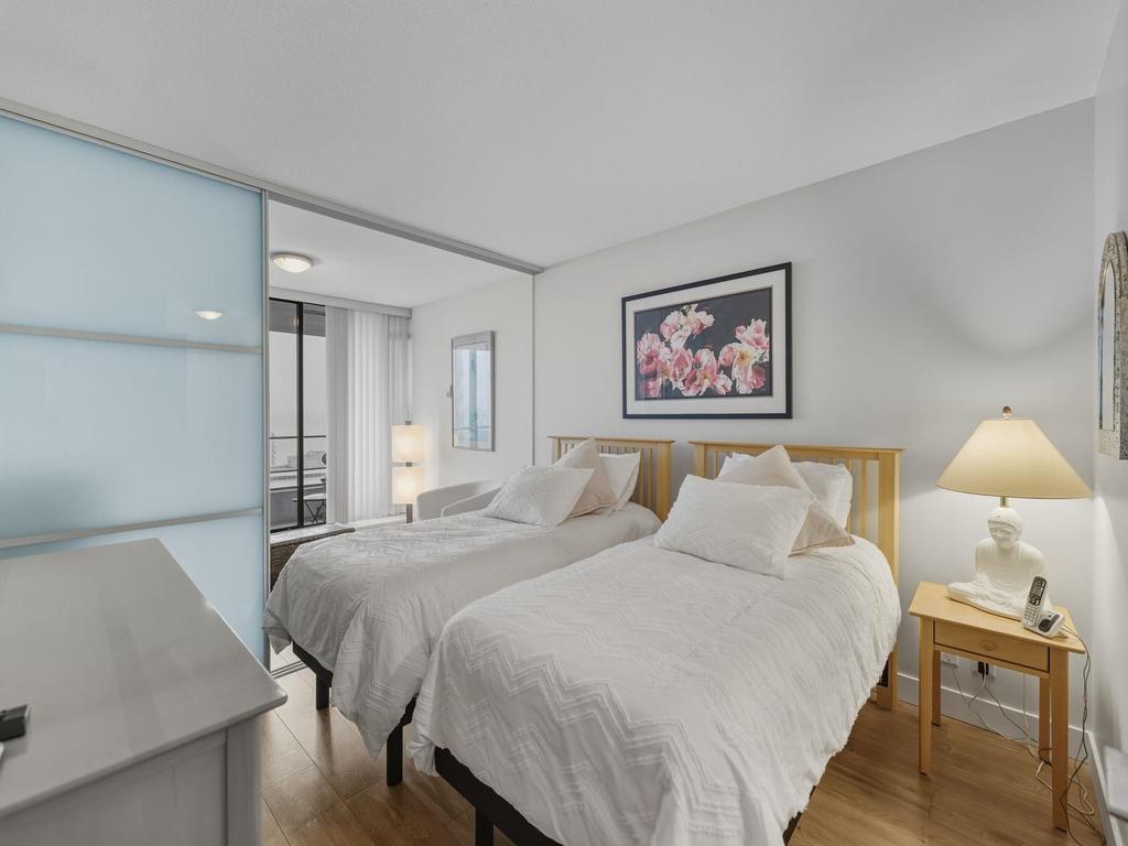 Listing Image for R3086609