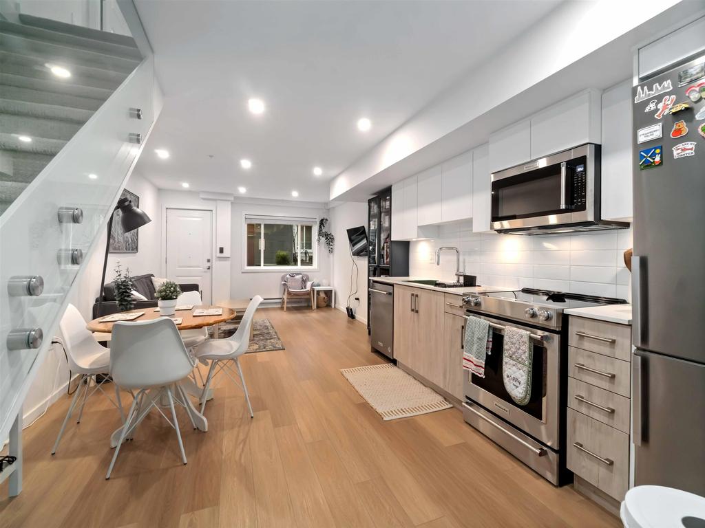 Listing Image for R3086613