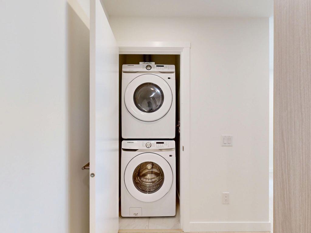 Listing Image for R3086627